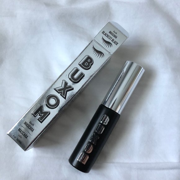 BRAND NEW Buxom Lash Volumizing Mascara - Picture 1 of 2
